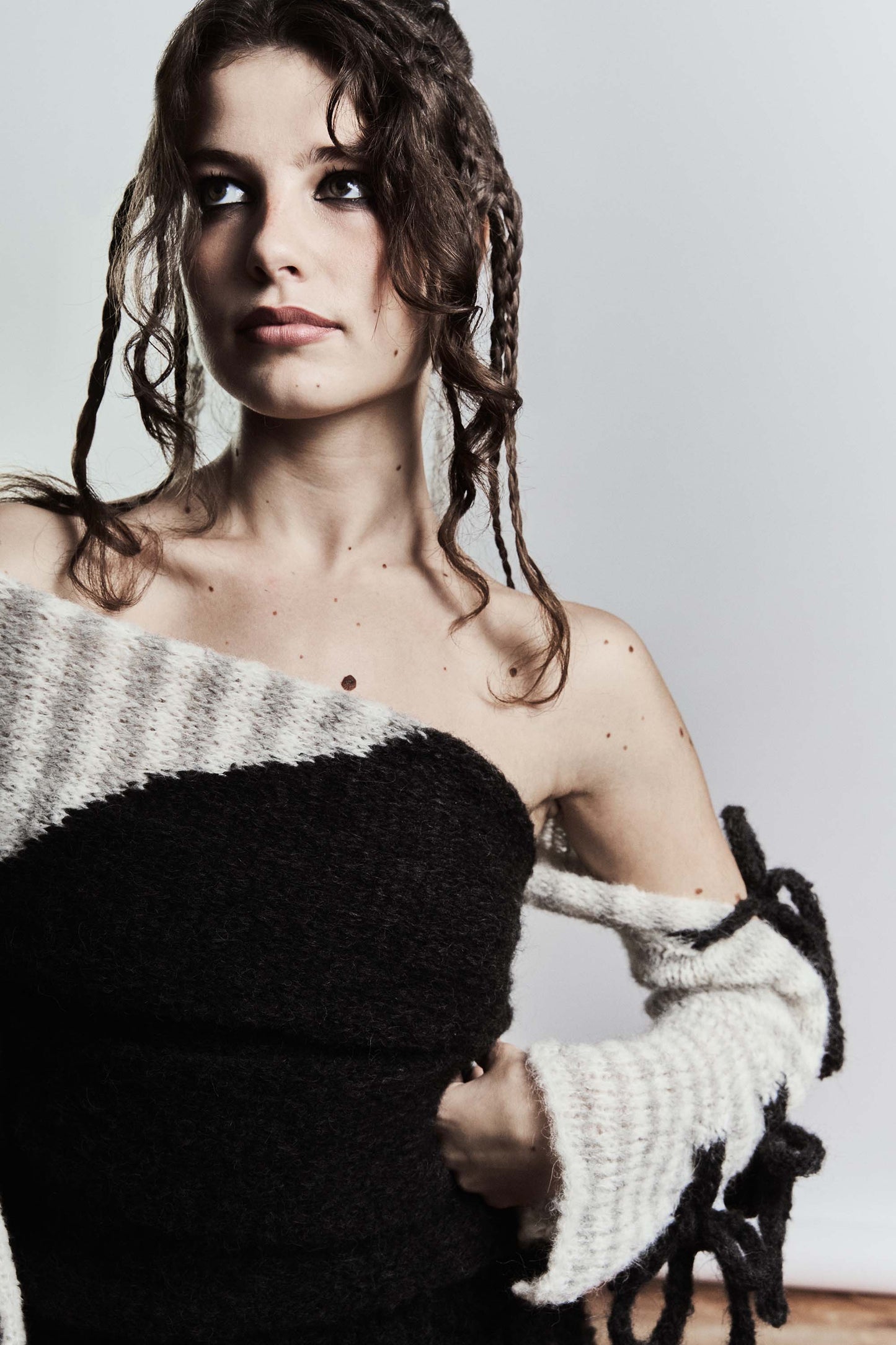 LONGING SCARF